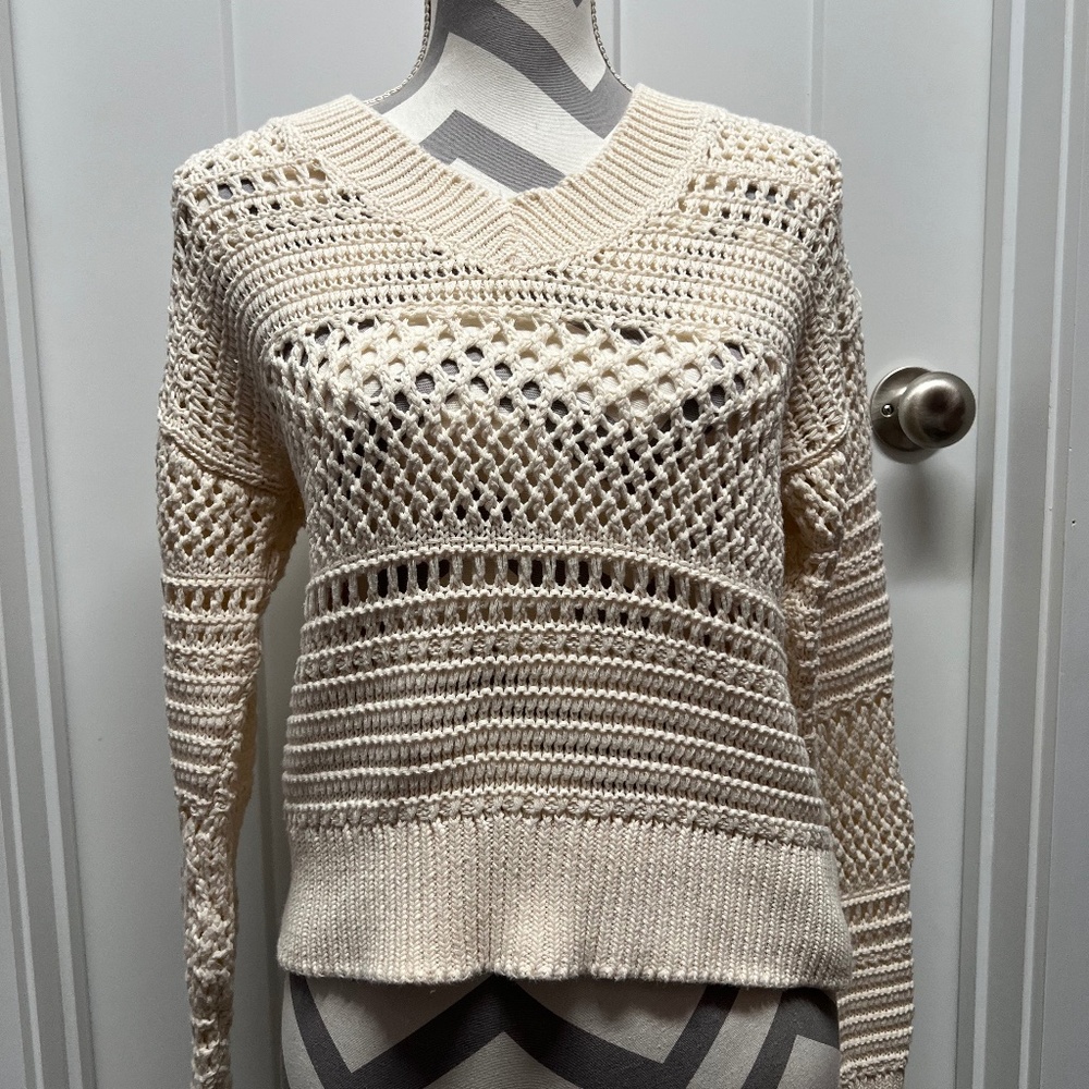 Universal Threads Women's Crochet Sweater